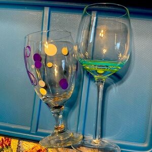 Set of wine/tea glasses